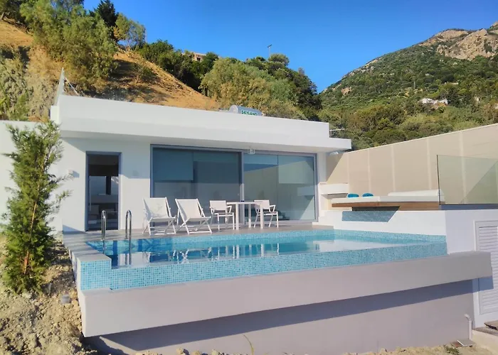 Zante Fiore Vila Xirokástellon